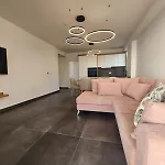 Fantastic Sea View Apartment